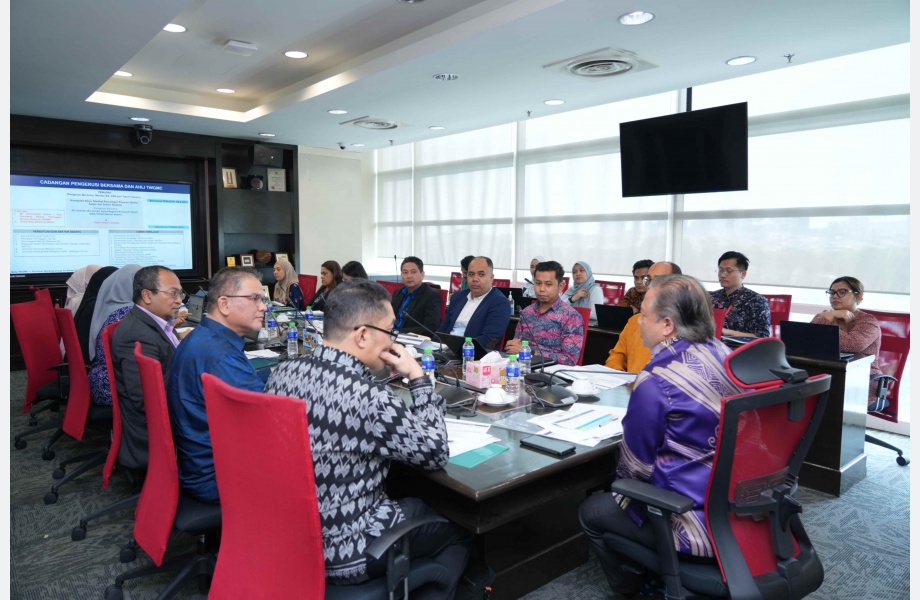 Talk to Hume Cement Sdn. Bhd.