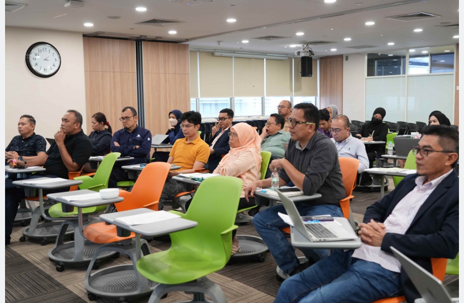 Taklimat Garis Panduan Menentang Tipuan Bida Dalam Perolehan Awam Kepada Kakitangan Boustead Plantations Berhad