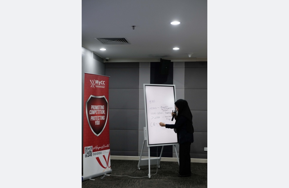 Siri Jelajah Ekonomi bersama MyCC