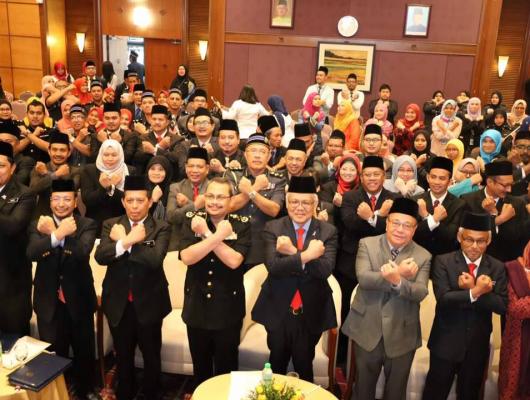 Majlis Perhimpunan Bulanan KPDNKK Bulan Ogos 2017 sempena Bulan Kemerdekaan dan Majlis Menandatangani Ikrar Bebas Rasuah 2017