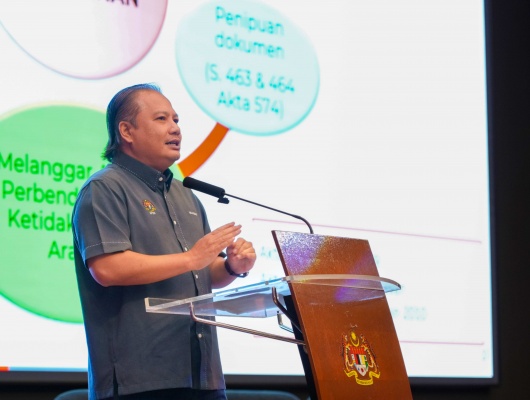 Majlis Penyampaian Amanat YBhg. Datuk Azman Bin Mohd Yusof, KSU KESUMA Kepada Pusat Tanggungjawab (PTI) Di Bawah KESUMA - Tipuan Bida dalam Perolehan Awam