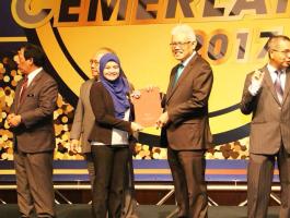 Majlis Anugerah Perkhidmatan Cemerlang (APC) 2017