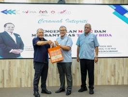 Kolej Poly-Tech MARA (KPTMSB) - Pengenalan kepada MyCC dan Dan Membanteras Tipuan Bida dengan Integriti 