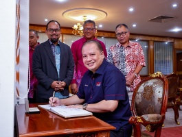 Ceramah Pengukuhan Tadbir Urus Dalam Perolehan - Pakatan Harga dan Tipuan Bida dalam Perolehan Sektor Awam oleh Unit Audit Dalam, Universiti Teknologi Malaysia (UTM) Johor Bahru